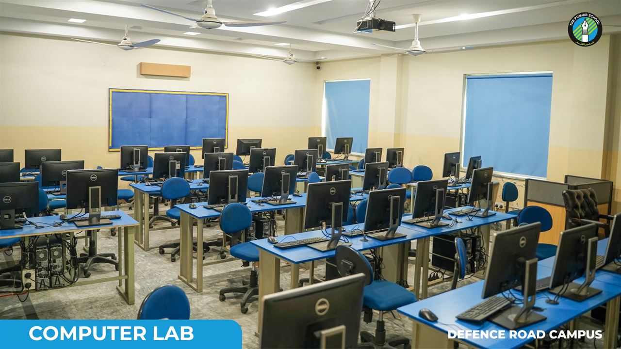 Computer lab at the Defence Road Campus